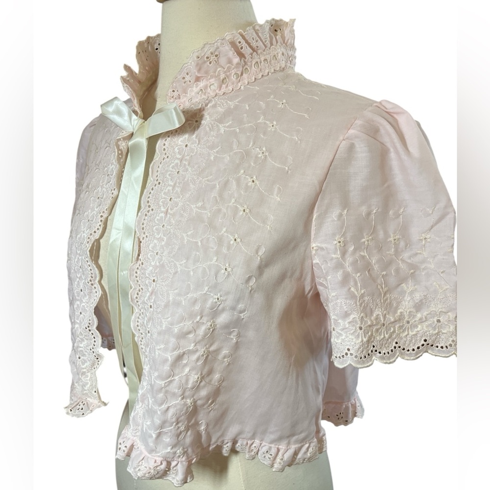 Gilligan & O'Malley Pink Vintage BedJacket white embroidery ribbon detail size S - Picture 5 of 11